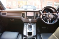 USED 2018 18 PORSCHE MACAN 2.0 PDK 5d 248 BHP BOSE / 20" RS ALLOYS / PDLS