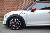 USED 2017 17 MINI HATCH JOHN COOPER WORKS 2.0 JOHN COOPER WORKS 3d 228 BHP JCW PRO EXHAUST / PAN ROOF