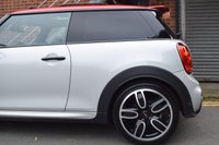 USED 2017 17 MINI HATCH JOHN COOPER WORKS 2.0 JOHN COOPER WORKS 3d 228 BHP JCW PRO EXHAUST / PAN ROOF