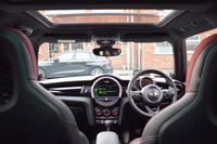 USED 2017 17 MINI HATCH JOHN COOPER WORKS 2.0 JOHN COOPER WORKS 3d 228 BHP JCW PRO EXHAUST / PAN ROOF