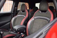 USED 2017 17 MINI HATCH JOHN COOPER WORKS 2.0 JOHN COOPER WORKS 3d 228 BHP JCW PRO EXHAUST / PAN ROOF