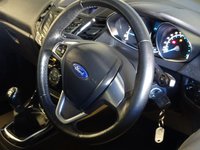 USED 2015 65 FORD FIESTA 1.2 ZETEC 5d 81 BHP 