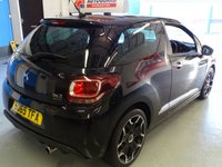 USED 2015 65 DS DS 3 1.2 PURETECH DARK LIGHT S/S EAT6 3d 109 BHP AUTOMATIC.......SATNAV