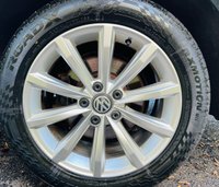 USED 2015 15 VOLKSWAGEN PASSAT 2.0 SE TDI BLUEMOTION TECHNOLOGY DSG 5d 148 BHP AUTOMATIC 30 POUND ANNUAL ROAD TAX