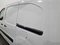 USED 2017 17 CITROEN BERLINGO 0.0 550 LX L2 66 BHP 17391 Miles, 1 Owner, side slide doors both sides, 3 front seats, 3 rear seats