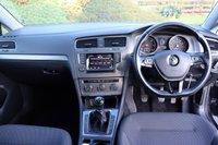 USED 2013 63 VOLKSWAGEN GOLF 2.0 SE TDI BLUEMOTION TECHNOLOGY 5d 148 BHP 