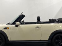 USED 2010 10 MINI CONVERTIBLE 1.6 COOPER 2d 122 BHP 