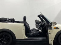 USED 2010 10 MINI CONVERTIBLE 1.6 COOPER 2d 122 BHP 
