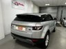 USED 2015 15 LAND ROVER RANGE ROVER EVOQUE 2.2 SD4 PURE TECH 5d 190 BHP * NAV * LEATHER * 18" ALLOYS * PAN ROOF * PRIVACY * CLIMATE *