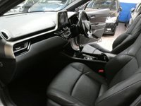 USED 2019 TOYOTA CHR 1.2 EXCEL 5d 114 BHP SAT NAV LEATHER HEATED SEATS 1 OWNER SERVICE HISTORY 10 YR TOYOTA WARRANTY TILL 2029