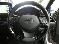 USED 2019 TOYOTA CHR 1.2 EXCEL 5d 114 BHP SAT NAV LEATHER HEATED SEATS 1 OWNER SERVICE HISTORY 10 YR TOYOTA WARRANTY TILL 2029