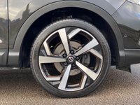 USED 2017 67 NISSAN QASHQAI 1.2 TEKNA PLUS DIG-T 5d 113 BHP 