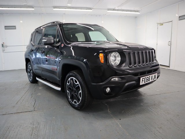 2016 66 Jeep Renegade 2.0 M-JET TRAILHAWK 5d 168 BHP