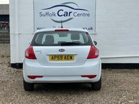 USED 2009 59 KIA CEED 1.4 1 5d 89 BHP www.suffolkcarcentre.co.uk - Located at Lowestoft