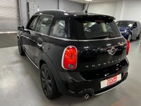 USED 2015 15 MINI COUNTRYMAN 2.0 COOPER SD ALL4 5d 141 BHP * CLIMATE * PARK SENSORS * CHILLI PACK * BI XENONS * HEATED FRONT SEATS * HALF LEATHER *