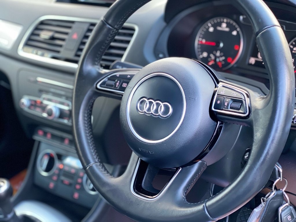 USED 2015 15 AUDI Q3 2.0 TDI QUATTRO SE 5d 148 BHP 