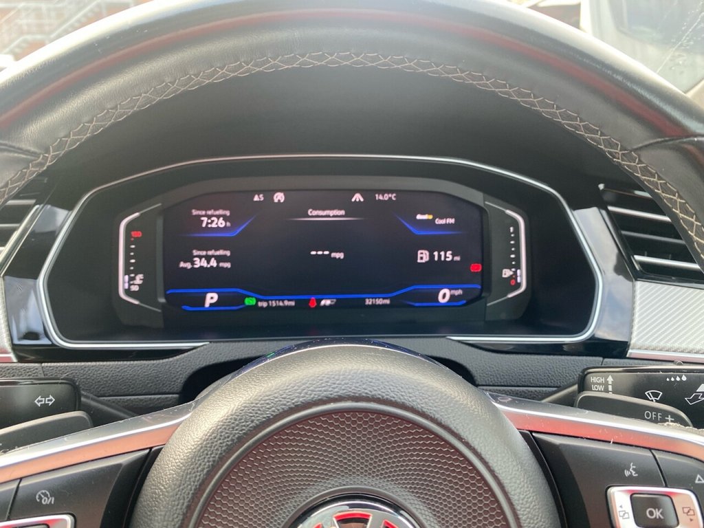 USED 2019 69 VOLKSWAGEN ARTEON 2.0 R-LINE TSI DSG 5d 188 BHP PANORAMIC GLASS SUNROOF
