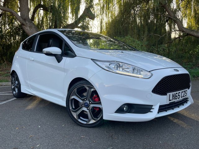 2015 65 Ford Fiesta 1.6 ST-3 3d 215 BHP