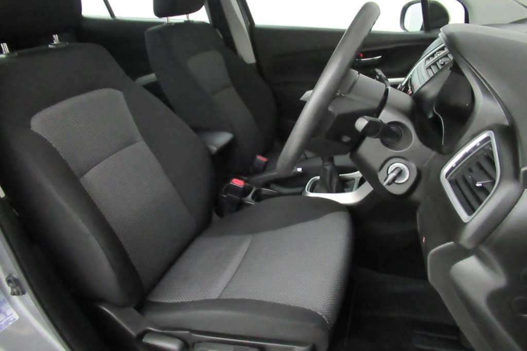 USED 2016 16 SUZUKI SX4 S-CROSS 1.6 SZ3 5d  