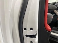 USED 2016 16 LAND ROVER RANGE ROVER EVOQUE 2.0 TD4 HSE DYNAMIC 5d 177 BHP Striking Fuji white, black pack, full black / red leather,  navigation media