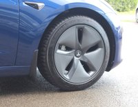 PRE-OWNED 2019 69 TESLA Model 3 0.0 STANDARD RANGE PLUS 4d 302 BHP Deep Blue Metallic, Black Interior, Parking Camera, Keyless Go, Panoramic Glass Roof, Satellite Navigation, 18" Alloy Wheels, 360 Parking Sensors, Bluetooth Audio and Phone, Electric Steering Column DAB Digital Radio, Cruise Control, Multi-Function Steering Wheel, Virtual Dash, Heated Seats, Electric Adjustable Seats, 2 Key Cards, Charging Cables, Full Tesla Service History.