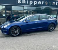PRE-OWNED 2019 69 TESLA Model 3 0.0 STANDARD RANGE PLUS 4d 302 BHP Deep Blue Metallic, Black Interior, Parking Camera, Keyless Go, Panoramic Glass Roof, Satellite Navigation, 18" Alloy Wheels, 360 Parking Sensors, Bluetooth Audio and Phone, Electric Steering Column DAB Digital Radio, Cruise Control, Multi-Function Steering Wheel, Virtual Dash, Heated Seats, Electric Adjustable Seats, 2 Key Cards, Charging Cables, Full Tesla Service History.