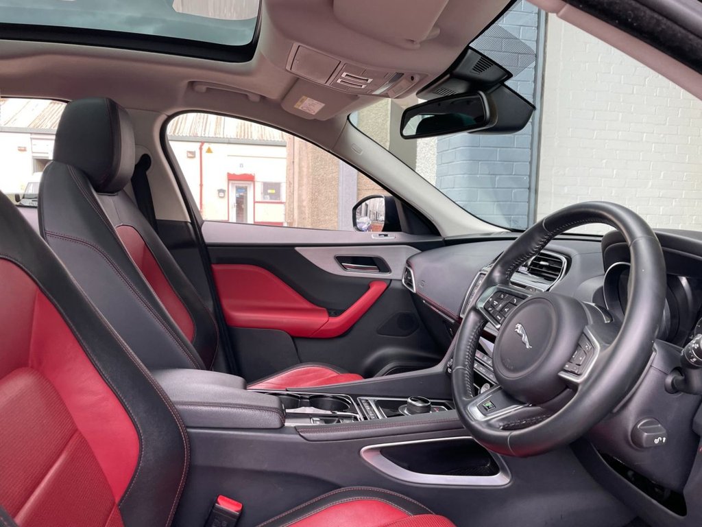 USED 2016 16 JAGUAR F-PACE 2.0 R-SPORT AWD 5d 178 BHP 