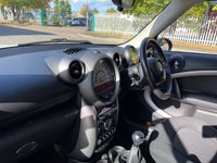 USED 2011 J MINI COUNTRYMAN 1.6 COOPER D 5d 112 BHP 