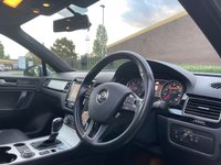 USED 2014 63 VOLKSWAGEN TOUAREG 3.0 V6 R-LINE TDI BLUEMOTION TECHNOLOGY 5d 242 BHP 