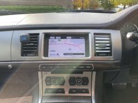 USED 2012 62 JAGUAR XF 2.2 D SE BUSINESS 4d 163 BHP 