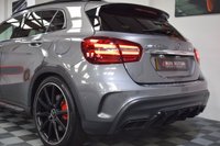 USED 2018 68 MERCEDES-BENZ GLA-CLASS 2.0 AMG GLA 45 4MATIC PREMIUM 5d 375 BHP AMG EXHAUST / 360 / PAN ROOF