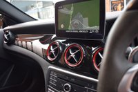 USED 2018 68 MERCEDES-BENZ GLA-CLASS 2.0 AMG GLA 45 4MATIC PREMIUM 5d 375 BHP AMG EXHAUST / 360 / PAN ROOF