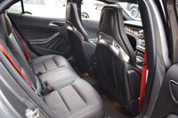USED 2018 68 MERCEDES-BENZ GLA-CLASS 2.0 AMG GLA 45 4MATIC PREMIUM 5d 375 BHP AMG EXHAUST / 360 / PAN ROOF
