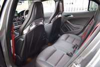 USED 2018 68 MERCEDES-BENZ GLA-CLASS 2.0 AMG GLA 45 4MATIC PREMIUM 5d 375 BHP AMG EXHAUST / 360 / PAN ROOF