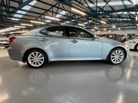 USED 2009 09 LEXUS IS 2.5 250 SE 4d 204 BHP 