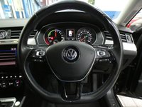 USED 2017 67 VOLKSWAGEN PASSAT 1.4 GTE DSG 5d 156 BHP SAT NAV HEATED SEAT PARK PILOT 2 OWNERS VW SERVICE HISTORY 6 MONTHS GOLD WARRANTY