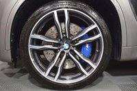 USED 2016 66 BMW X5 4.4 M 5d 568 BHP PANROOF / REAR TV / SOFT CLOSE
