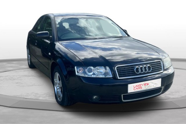 2004 Audi A4 1.9 TDI SE 4d 129 BHP photo