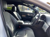 USED 2015 15 JAGUAR XF 2.2 D R-SPORT 4d 200 BHP 