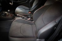 USED 2021 21 TOYOTA YARIS 1.6 GR-Y CIRCUIT 3d 257 BHP STUNNING IN PRECIOUS BLACK WITH ARUM GOLD WHEELS, CAMERA, CARPLAY/ANDROID - WARRANTY UNTIL 2024!