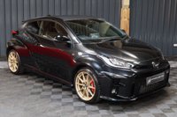USED 2021 21 TOYOTA YARIS 1.6 GR-Y CIRCUIT 3d 257 BHP STUNNING IN PRECIOUS BLACK WITH ARUM GOLD WHEELS, CAMERA, CARPLAY/ANDROID - WARRANTY UNTIL 2024!