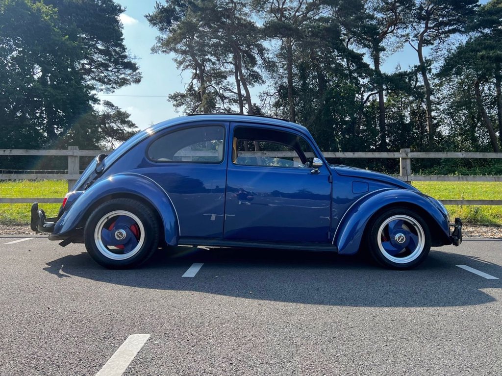 USED 1970 VOLKSWAGEN BEETLE Cal-Look // 1800cc // Oval Split Rear Window // Px swap 