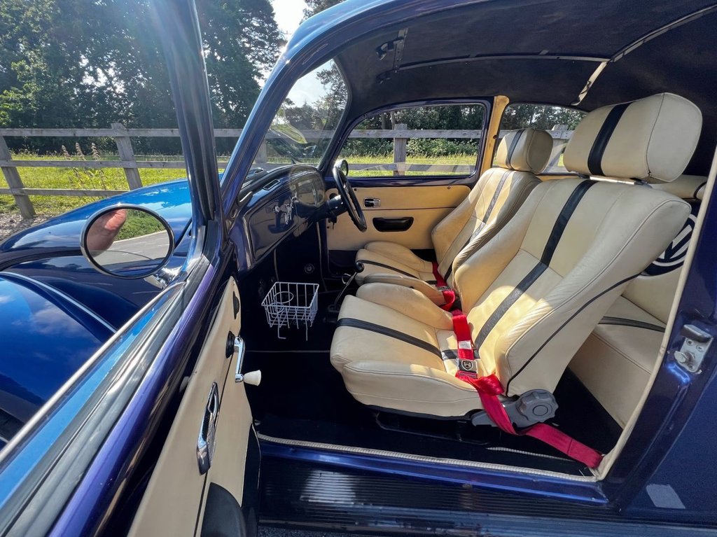 USED 1970 VOLKSWAGEN BEETLE Cal-Look // 1800cc // Oval Split Rear Window // Px swap 
