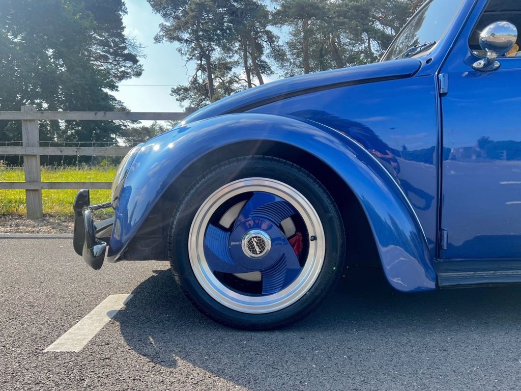 USED 1970 VOLKSWAGEN BEETLE Cal-Look // 1800cc // Oval Split Rear Window // Px swap 