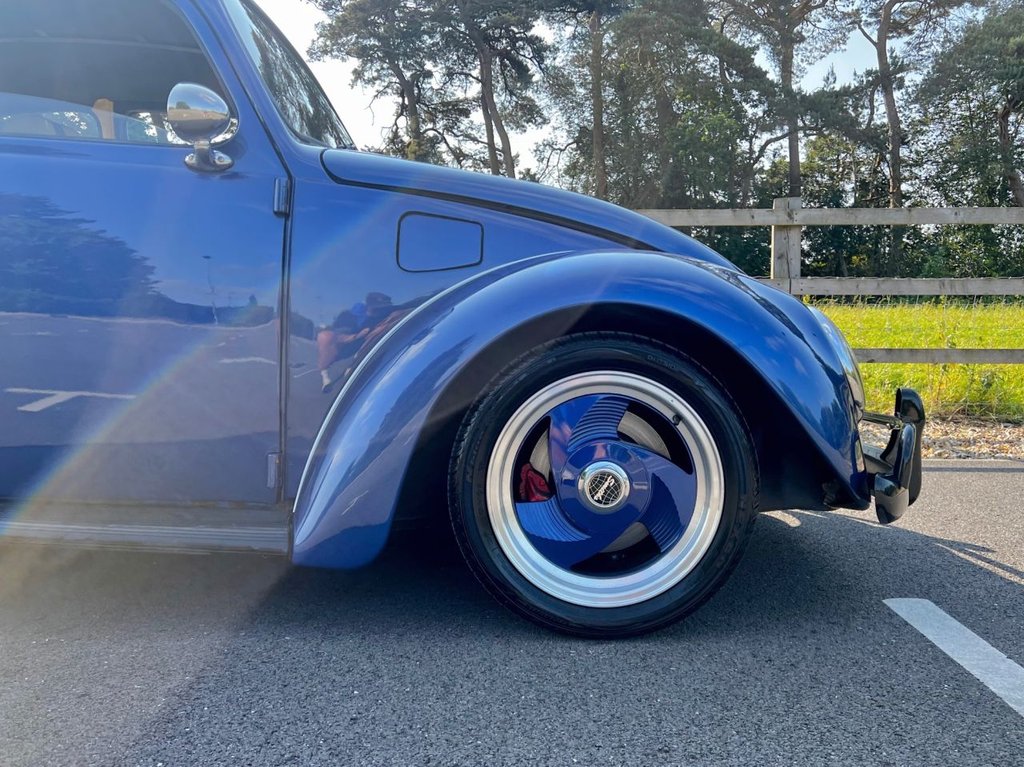 USED 1970 VOLKSWAGEN BEETLE Cal-Look // 1800cc // Oval Split Rear Window // Px swap 