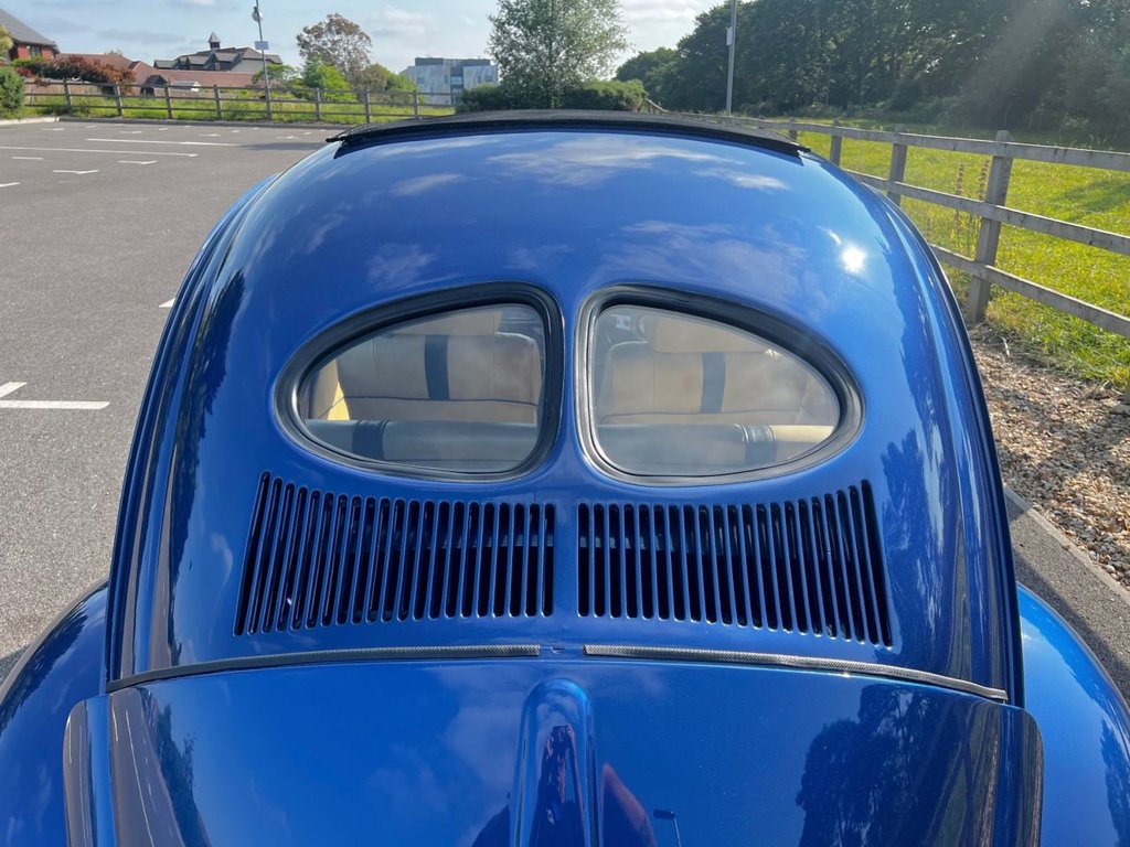 USED 1970 VOLKSWAGEN BEETLE Cal-Look // 1800cc // Oval Split Rear Window // Px swap 