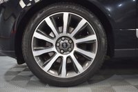 USED 2017 17 LAND ROVER RANGE ROVER 3.0 TDV6 VOGUE 5d 255 BHP PAN ROOF / LOW MILES / 21 INCH