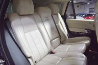 USED 2017 17 LAND ROVER RANGE ROVER 3.0 TDV6 VOGUE 5d 255 BHP PAN ROOF / LOW MILES / 21 INCH