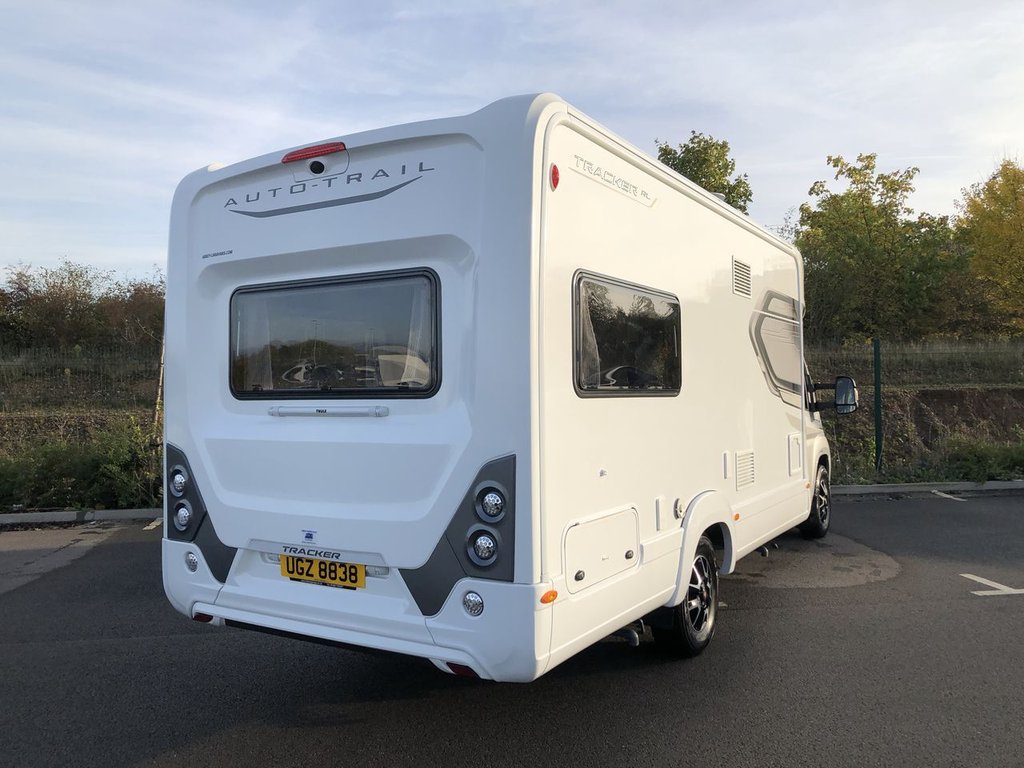 AutoTrail AutoTrail Tracker RL 35 P/V Multijet II £60,000 Used Cars