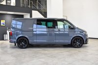 USED 2020 20 VOLKSWAGEN TRANSPORTER T6.1 T32 2.0 TDI 199PS 4MOTION DSG HIGHLINE KOMBI LWB Huge Spec 199 4Motion Kombi